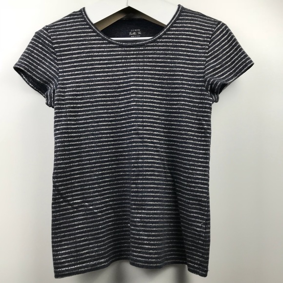 J. Crew Tops - J Crew Womens Painter Tee Print Silver Size M B609